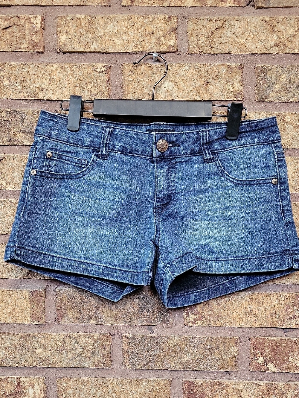 Celebrity Pink Denim Jean Shorts Size 7 Juniors Stretch